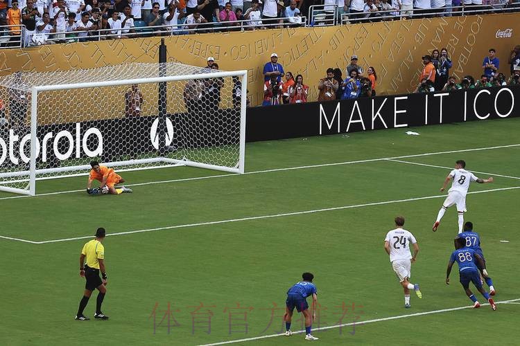 迪亚斯:皇马现处于非常好的状态 今天我们本该获胜 迪亚斯:皇马现处于非常好的状态 今天我们本该获胜